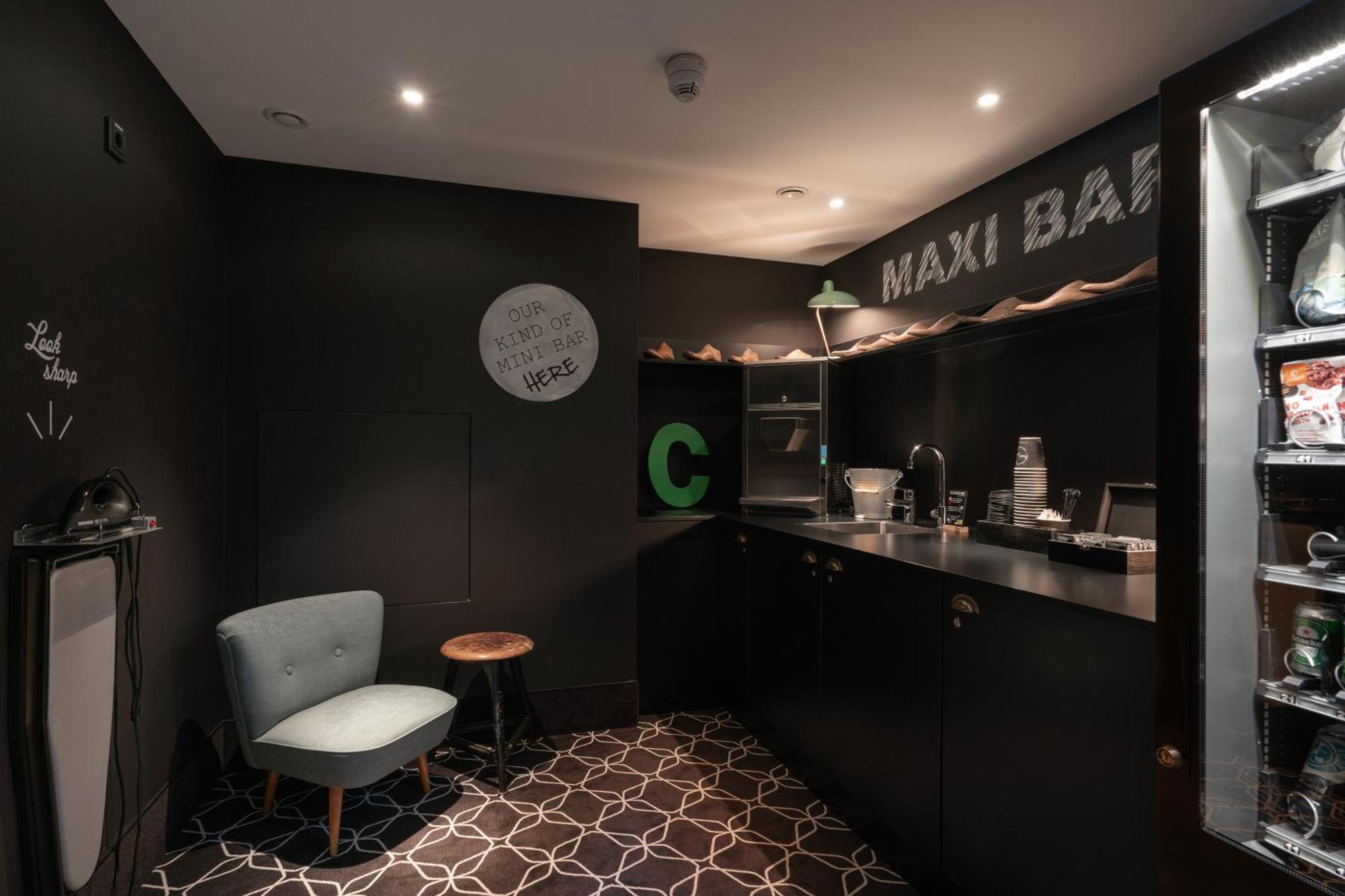 Ruby Coco Hotel Дюселдорф Екстериор снимка