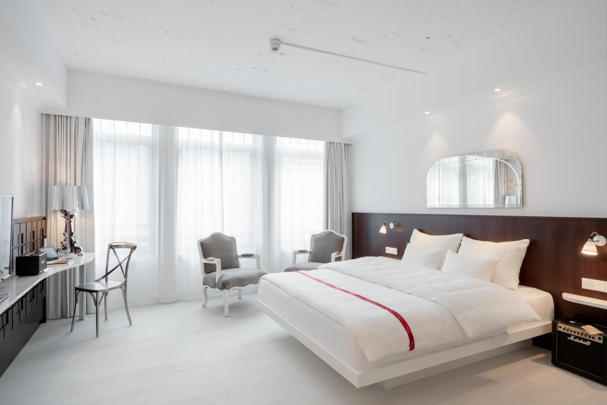 Ruby Coco Hotel Дюселдорф Екстериор снимка