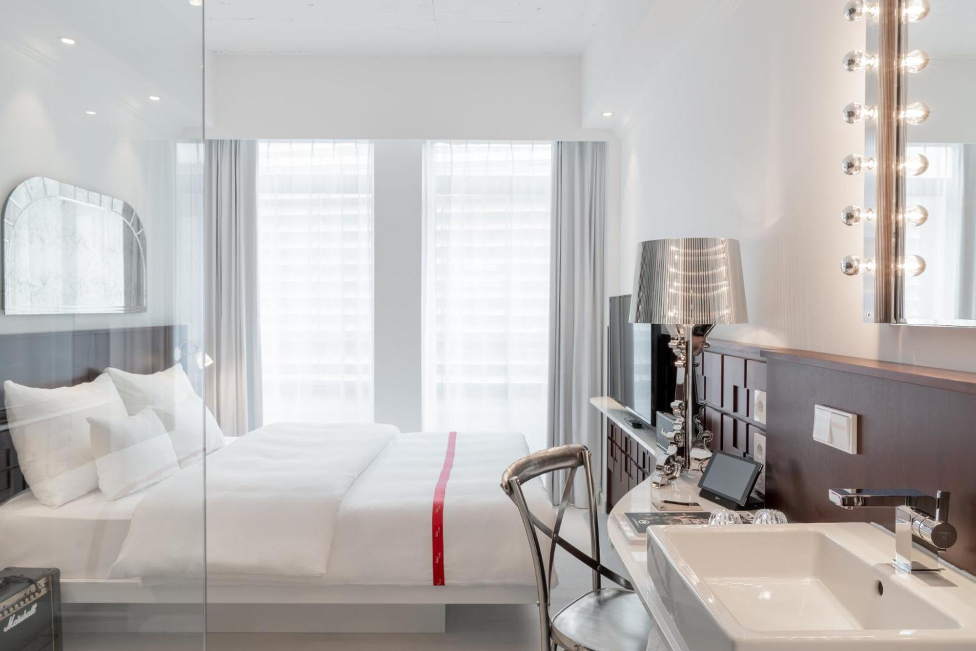 Ruby Coco Hotel Дюселдорф Екстериор снимка