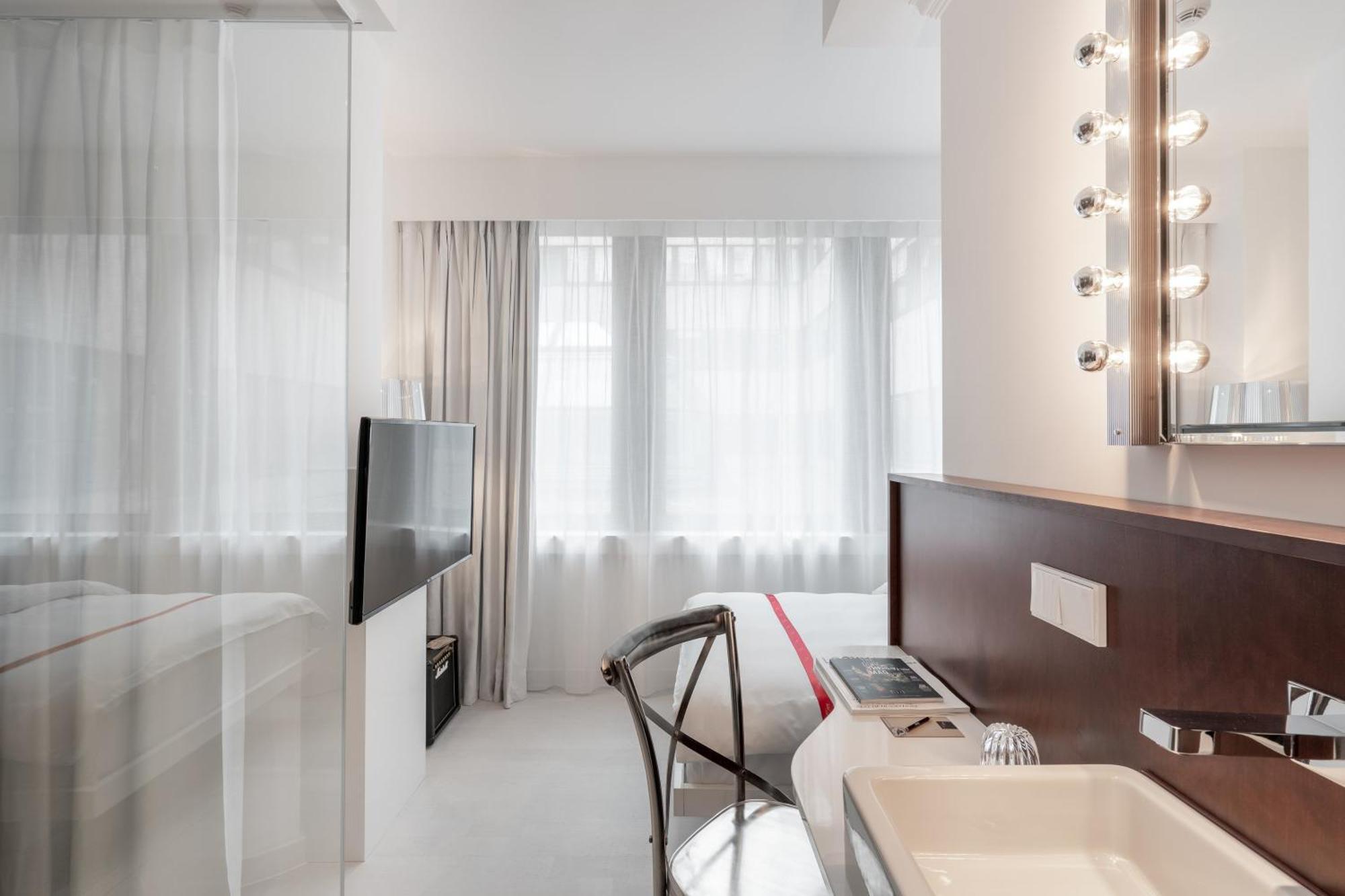 Ruby Coco Hotel Дюселдорф Екстериор снимка